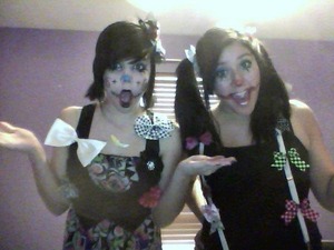 Goin to a costume party (: 