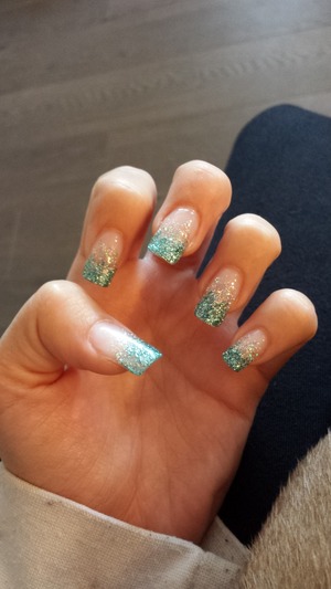 So sparkly it hurts/my real nails