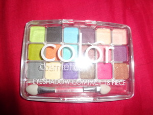 A small palette that does wonders, swatches coming soon!