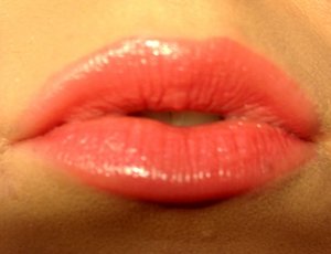 Using tarte LipSurgence lip tint in "elite"