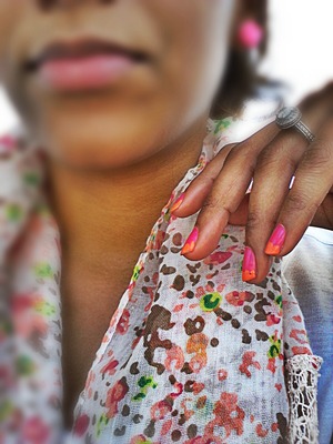 Nails and scarf