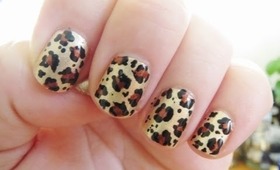 How to Do Leopard Print on Your Nails Freehand