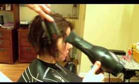 How to do an Asymmetrical Haircut: Razor Haircutting (Part 2 of 3)