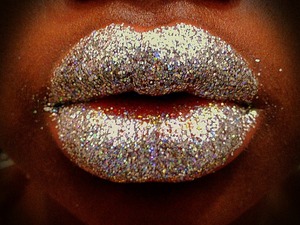 lip gloss and glitter 