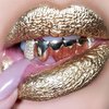Gold lips<3
