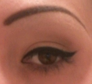 Work make up. I need to find a better mascara that will curl my lashes. Any suggestions out there? :)