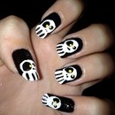 Skull nails