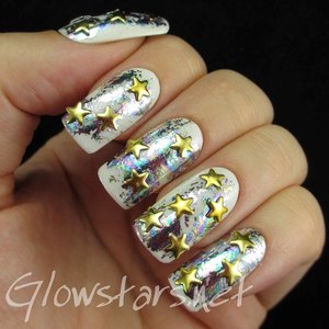 Read the blog post at http://glowstars.net/lacquer-obsession/2014/10/oil-slick-foils-and-stars/