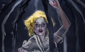 Lady Gaga's "Applause" Video: Who Did the Makeup and Hair?