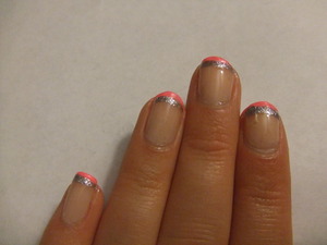 Pink/Silver sparkle tips nails