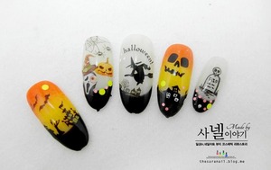 I made it with Halloween water decals. simply check it at And let's apply them to make nails for Halloween. Do check it at http://saranail.blogspot.com
