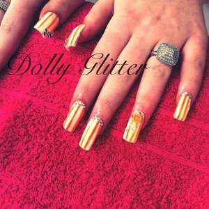 Orange & white striped candy nails ❤