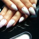 White & purple nails with clitter