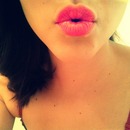 Beautiful Hot Pink Lips ?