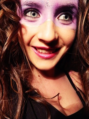 Make up by https://www.facebook.com/FacePaintBySandra?fref=ts
I photographed this image :)
