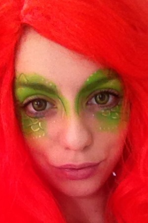 This look was created using a mixture of eye shadows from the NYX range and TAG body art face paint. 
