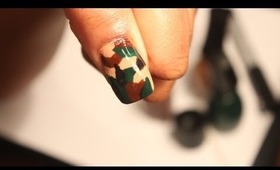 Camouflage Nail Art