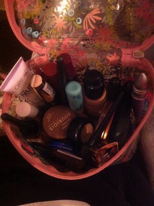 I've had to pack the majority of my make up, now all the essentials are in my little travel makeup bag.  Australia in 36 days 