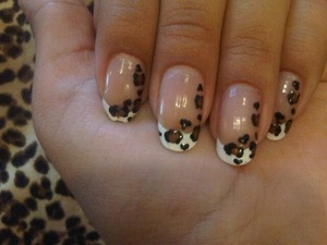 Cheetah Print French Tip
