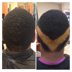 Client wanted a unique design, so I free handed this one for him with a lightener. 1⃣Section the shape you want to highlight with clips 2⃣apply conditioner to the hair you do not want lightened 3⃣ apply lightener to area you want lightened 4⃣ work product through lightened section with fine toothed comb 5⃣ let product sit 15-25 mins then, rinse, shampoo, deep condition, dry && style