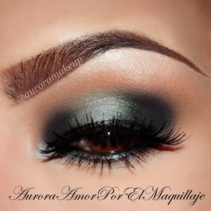 IG @auroramakeup
Hi beauties, here are the list of products used on this makeup I hope tomorrow upload the pictorial, all products are MOTIVES by Loren Ridinger
Eye Shadow Base
Khol Eyeliner in ONIX
Pressed Eye Shadows in Pacific Sea, Cream Fresh, Onix, Cappuccino.
Gel Eyeliner in Little Black Dress
False Lashes 112
Lustrafy High Definition Mascara in ONIX
Essential Brow Kit
Eyebrow pencil in Medium Brown.

Thank u so much little dolls!!!! LOVE U PRECIOUS