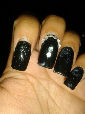 all black nails with white powder