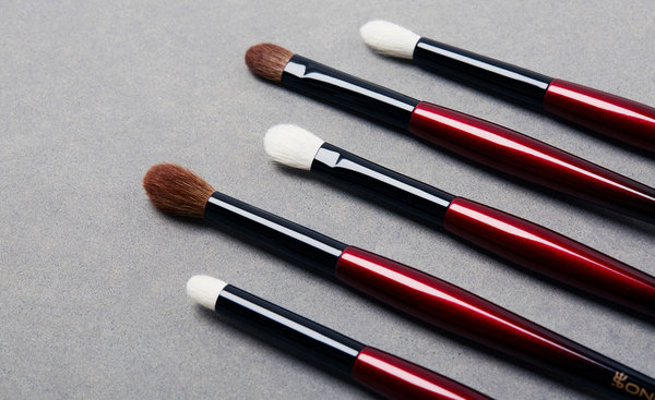 All the Details on Sonia G.'s Newest Brush Set | Beautylish
