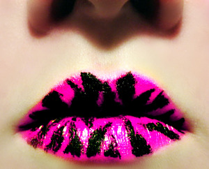 Hot pink zebra lips