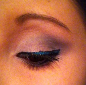 Blue holiday smokey eye 