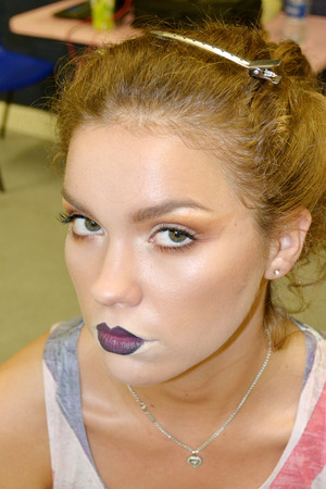 My Makeup for a shoot- Strong eye, soft natural brow mix with 1920s style and small pouty lip