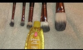 How to clean your brushes with baby shampoo + Tips