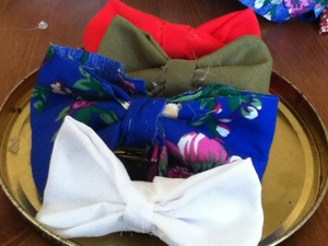 I made these bows out of left over fabric. 