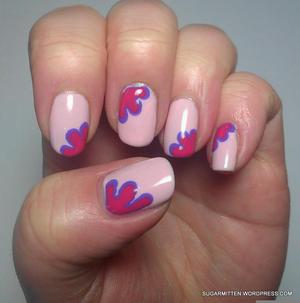 http://sugarmitten.wordpress.com/2012/04/24/plasma-plays-in-21-ways-16-pink-17-add-flowers/