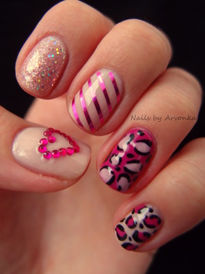 http://arvonka-nails.blogspot.sk/2013/01/ruzova-skittle-manikura.html