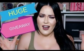 HUGE MAKEUP + iPHONE SPRING GIVEAWAY! OPEN INTERNATIONAL!!