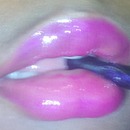 Wet Gummy Lips
