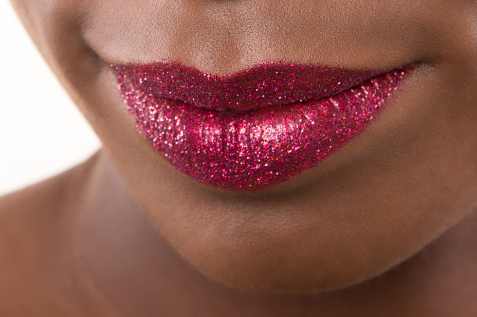 Lulu Guinness Red Glitter Lips Cross Body Bag | ASOS