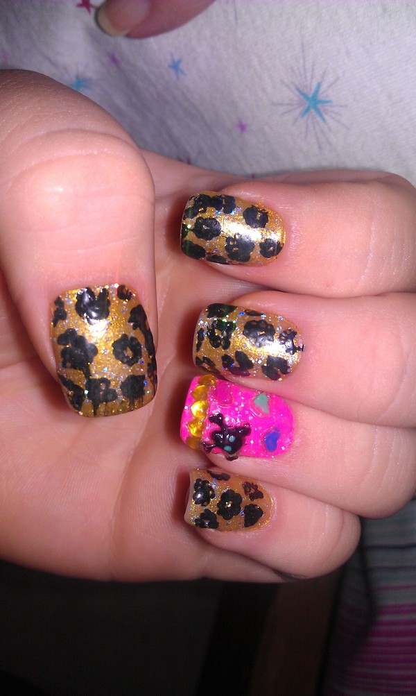 Snooki Nails | Hilary M.'s Photo | Beautylish