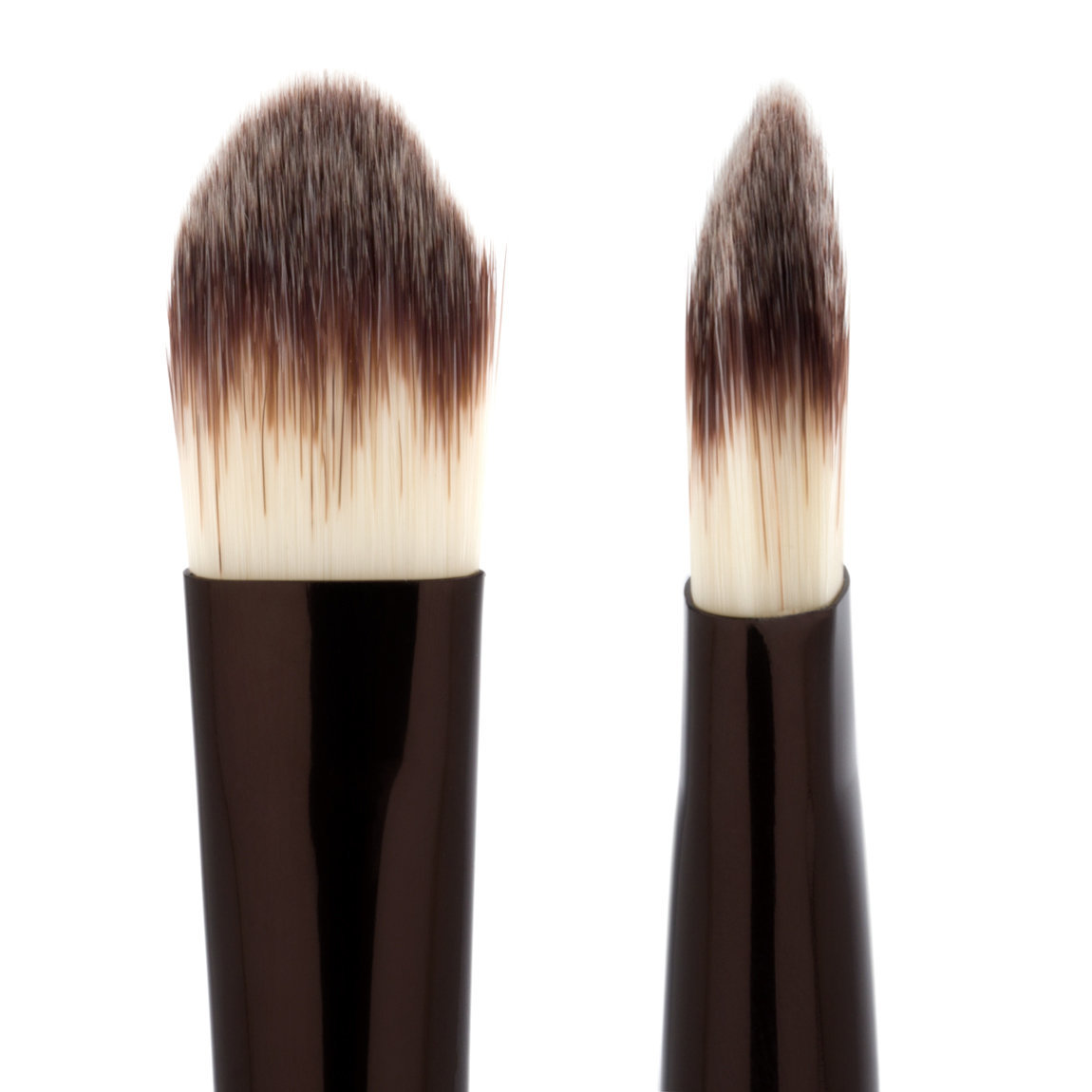 アワーグラス N° 8 Large Concealer Brush | Beautylish