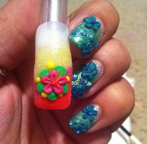 did my own nails, and did this single flower one =)