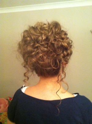 Formal pinned and curled hair up