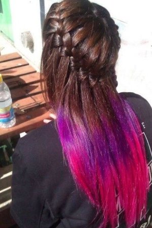 How do u like this hair? 
I took a lot of time to do this on my friend Jasmin
In the end,she loved it!