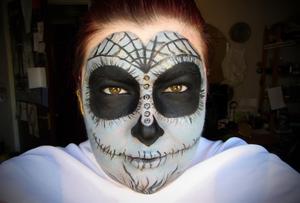 Sugar skull. A bad one. I might be going mad.