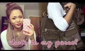 What's In My Purse? & A Giveaway!