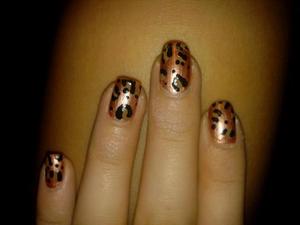 I painted my nails cheetah :) 