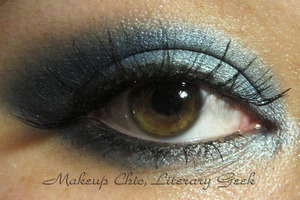 Blue Nostalgia EOTD
You can see what I used here: http://makeupchicliterarygeek.blogspot.com/2011/07/eotd-blue-nostalgia.html