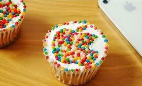 Apple Sprinkle Cupcakes | Desserts for the weekend