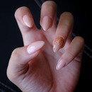 Natural glittery nails