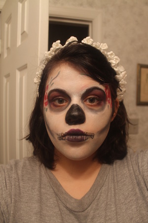 I know "Day of the Dead" looks are supposed to be more...poppish and such but I wanted to do something I suppose a young child would sport. I have more coming. I just needed to start of with something to get my foot in the door.