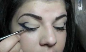 Extravagant Winged Shadow Makeup Tutorial